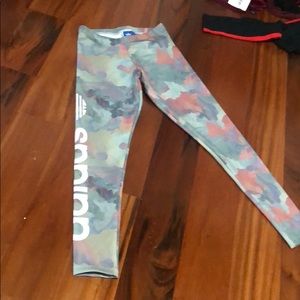 Adidas leggings